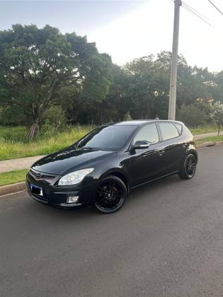 HYUNDAI I30 2.0 MPI 16V GASOLINA 4P AUTOMÁTICO